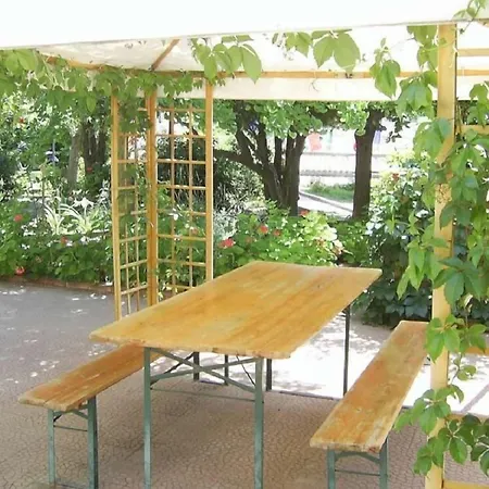 B&B Macrina-3