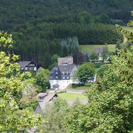 Bed&Breakfast Am Knittenberg-3
