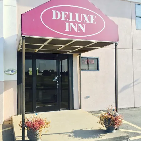 Deluxe Inn-2