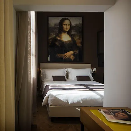 The Frame Hotel-3