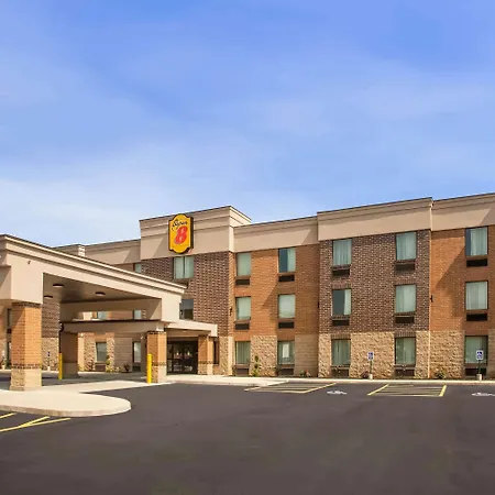 Super 8 By Wyndham St. Louis North-3