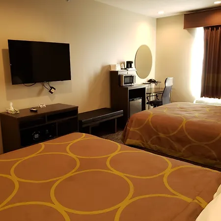 Super 8 By Wyndham St. Louis North-2