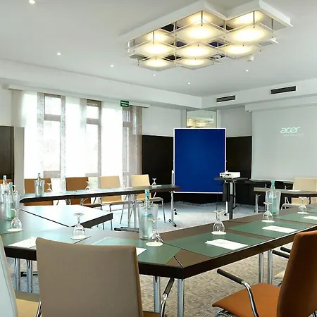 DORMERO Hotel Düsseldorf-2