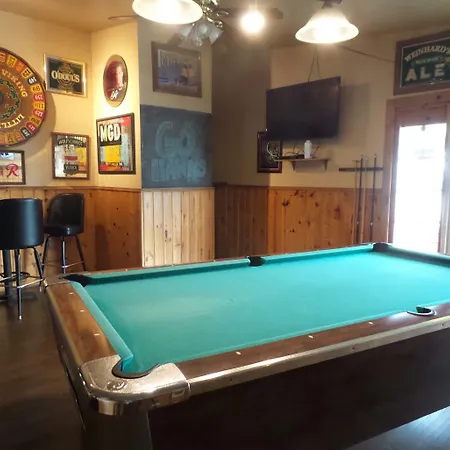 Tyee Restaurant And Motel-2