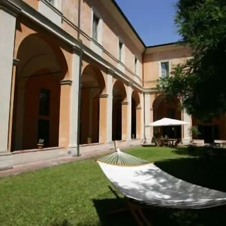 Student's Hostel Della Ghiara-3