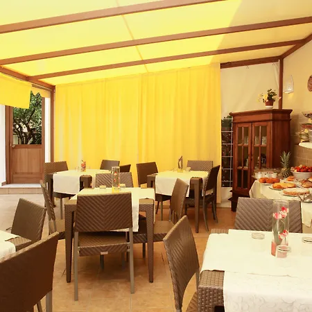 Coralia Bed & Breakfast-2