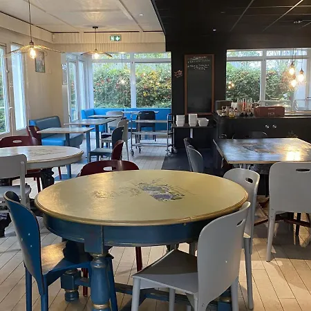 Brit Hotel Le Polder-2