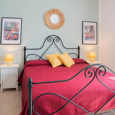 Vespa Apartments-3