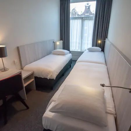 Hotel Crown-3