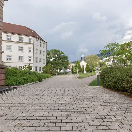 limehome Baden-Baden Bäderstraße-3