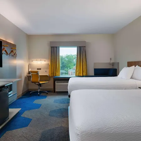 Microtel Inn & Suites By Wyndham Winchester-3