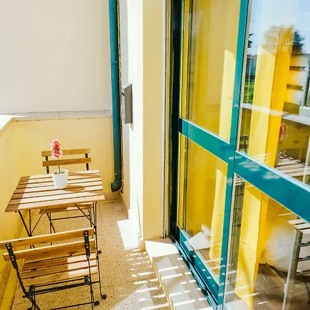 Help Yourself Hostels - Restelo-2