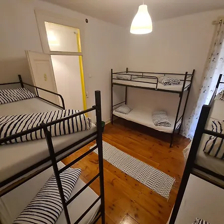 Bagetti Hostel Only For Girls-3