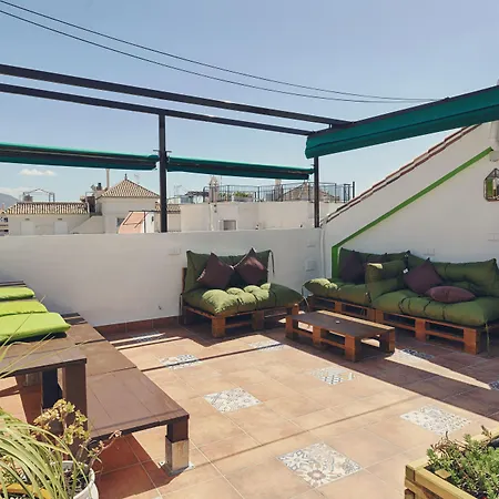 Charming Nerja Hostel-2