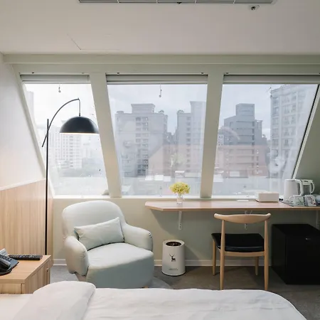 Hotel Attic-3