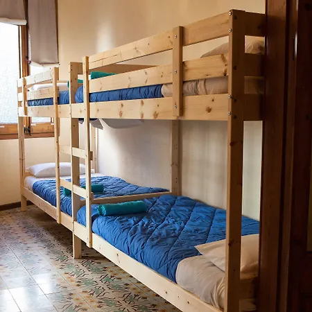 Bed In Girona-3
