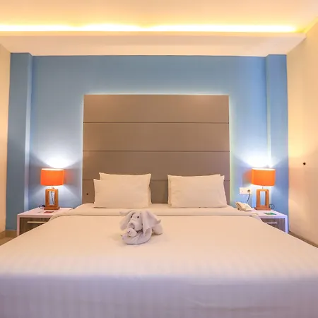 Canggu Dream Village Hotel And Suites-3