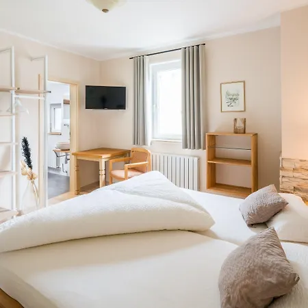 Landgasthof- Hotel Löwen-2