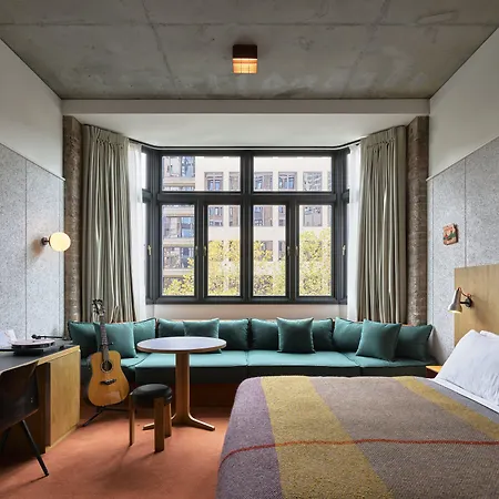 Ace Hotel Sydney-3