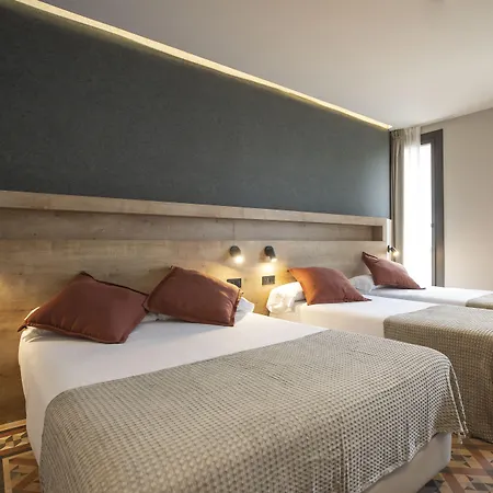 Fontanella By Bcn Urban Rooms-2
