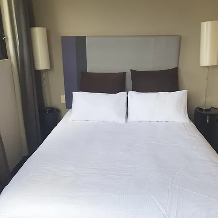 Parramatta Hotel Apartment-2