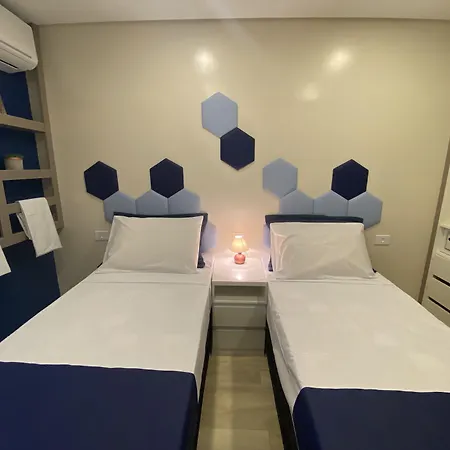 Urban Box House-2