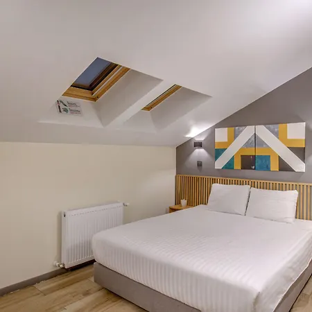 Hotel Forty One-2