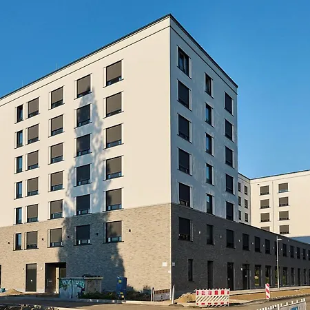Habyt Berlin Waterfront-2