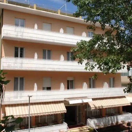 Hotel D'Annunzio-2