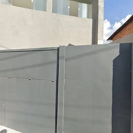Sky S House-3