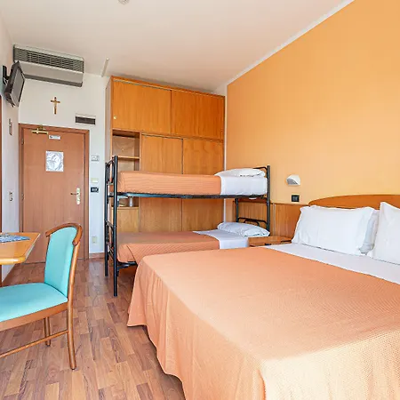 Little Hotel-2