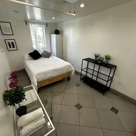 Culver City Hostel-2