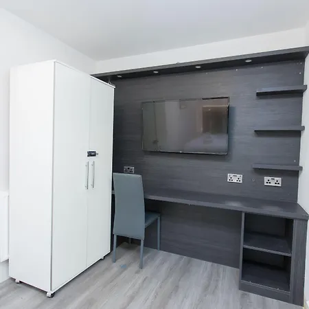 Legoland Heathrow Windsor Apartment Hotel-2