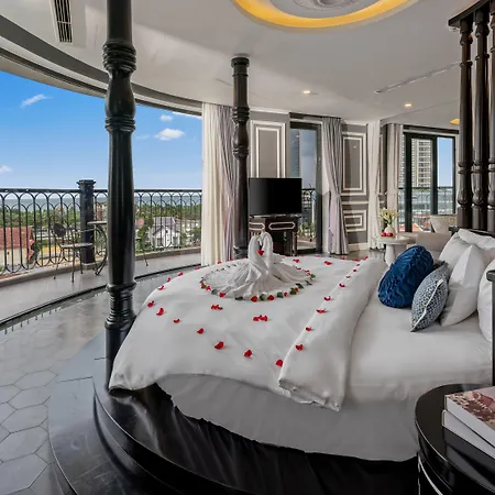 Hotel Del Luna Boutique-2