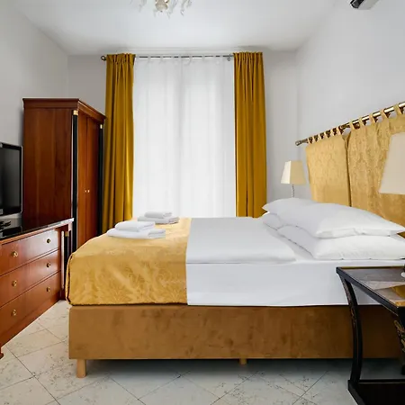 Hotel Leon D'Oro-3