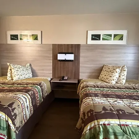 Booneslick Lodge - Neosho-3