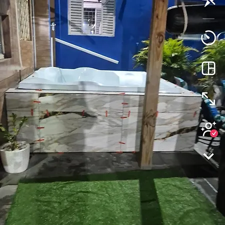 Casa Blue-2
