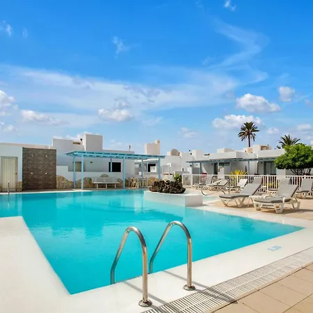 Apartamentos LIVVO Mar Azul - Adults Only-2