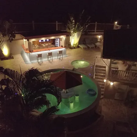 Les Hauts Du Cap-2
