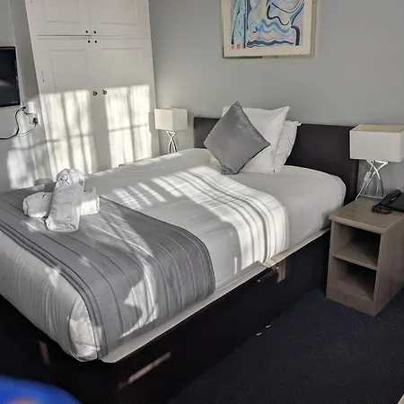 The Corner House Hotel-2