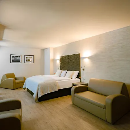 Artim Hotel-2