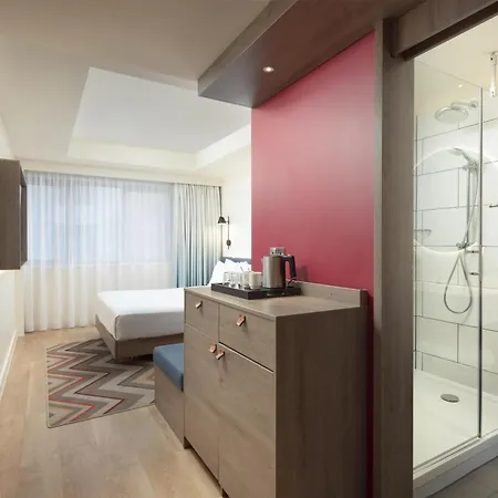 Hampton By Hilton London City-3