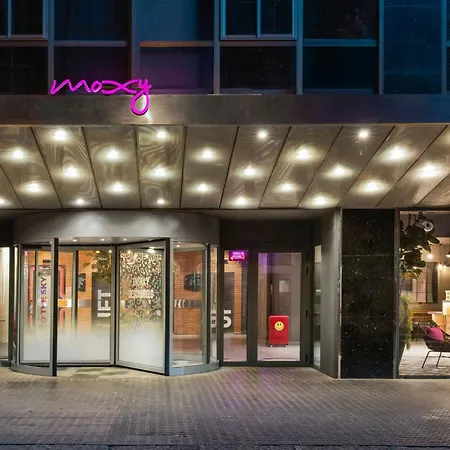 Moxy Barcelona-3