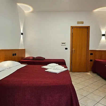 Hotel Zara Napoli-3