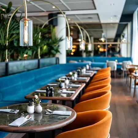 Radisson Blu Media Harbour Hotel, Duesseldorf-3