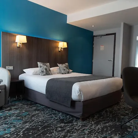 Logis Hôtel Victor Hugo&Spa-2