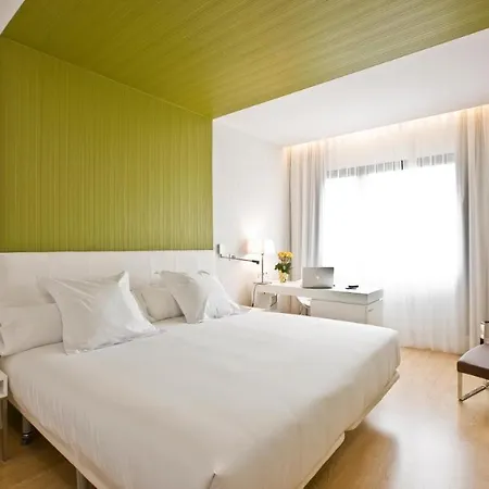 Hotel Zentral Castellana Norte-2