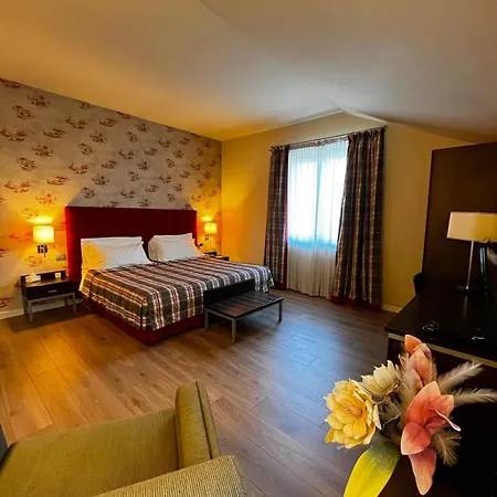 Hotel Fortyfive-3