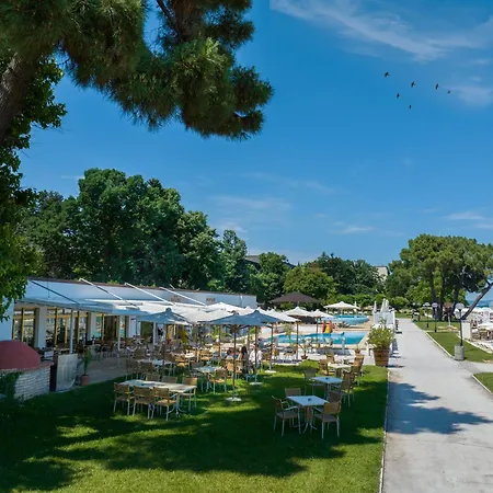 Hvd Riviera Beach Ultra All Inclusive & Mineral Pool - Private Beach & Free Parking-3