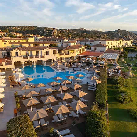 Mangia'S Santa Teresa Sardinia, Curio Collection By Hilton-2